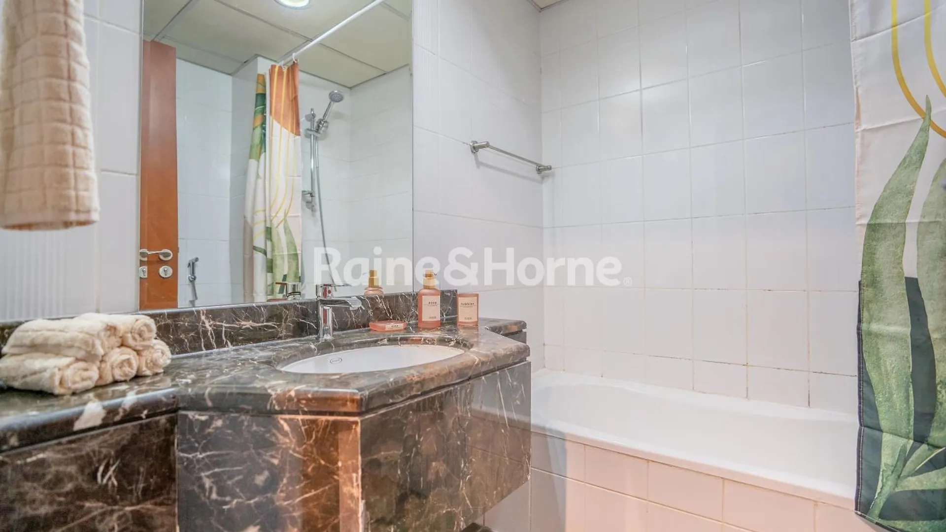Rh- Modern Studio Walk Away From Burj Khalifa And Dubai Mall United Arab Emirates