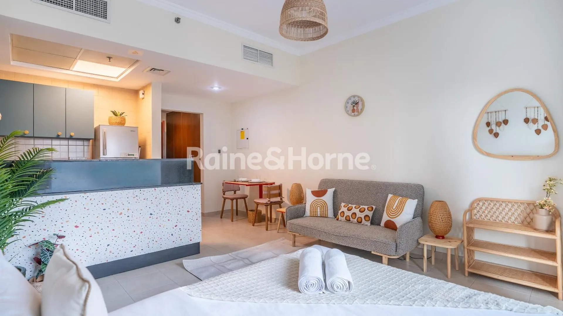 Apartment Rh- Modern Studio Walk Away From Burj Khalifa And Dubai Mall United Arab Emirates
